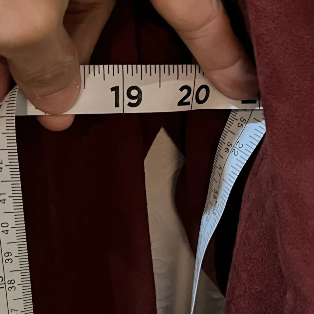 Red suede jacket - Picture 5 of 9
